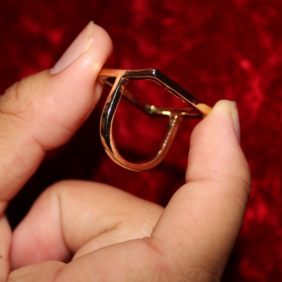 Gold Geo Rings (I Take Offers!) - Picture 3 of 8